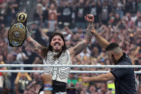 Dominik Mysterio: Age, Wife, WWE Career & Real-Life Family Drama